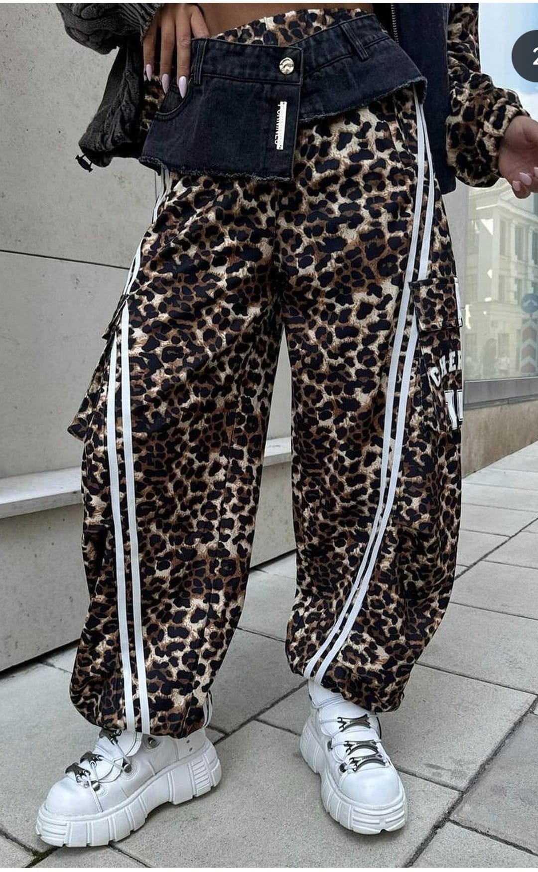 Hose Leo Cat M