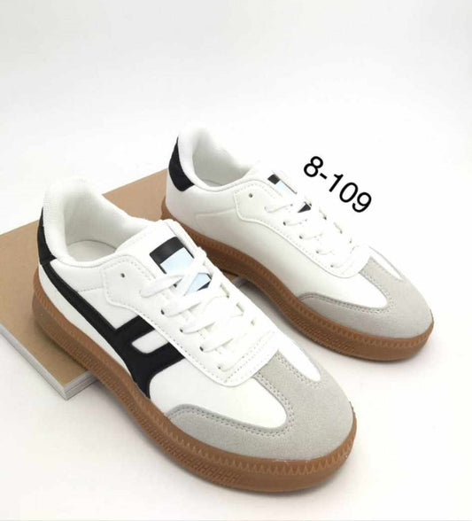 Sneaker Gr 37
