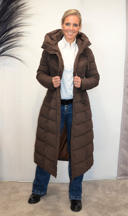 Winter Mantel " Abby"