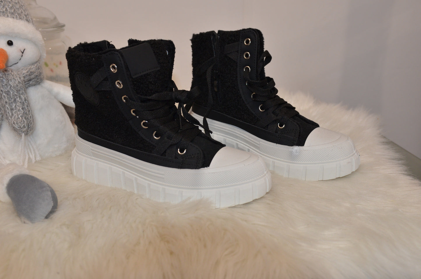Sneaker Gr 36